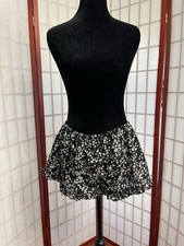 SHEIN Black and white floral bloomer shorts  Elastic waist  cute ruffle detail