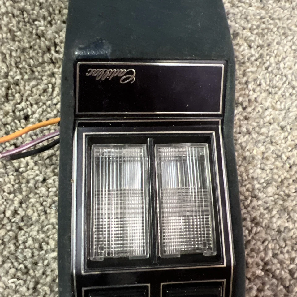 Cadillac Deville Fleetwood Seville 1985-1993 conjunto de luces de mapa domo delantero OEM Foto 3 de 4