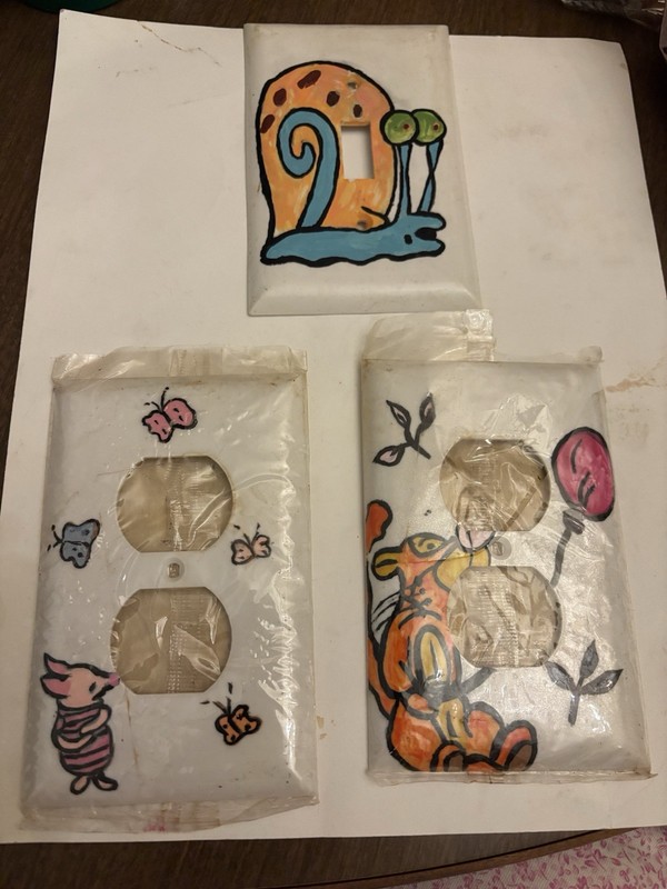 Decorative Light Switch Plate Cover Outlet Wall Plate Winnie The Pooh (3)