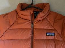 Patagonia down sweater puffer jacket, kids XXL size 16-18 , burnt orange