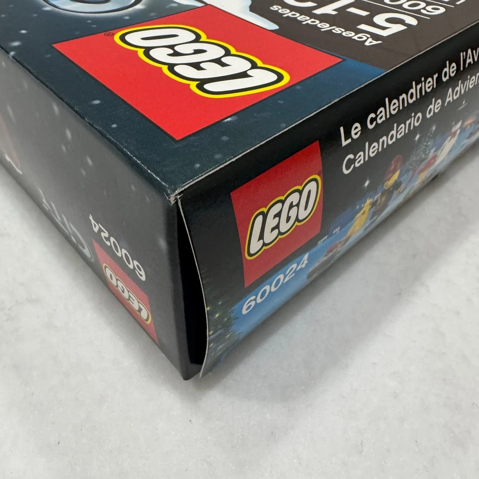 LEGO CITY: City Advent Calendar (60024) Retired 2013 Sealed NIB - Image 4 of 4
