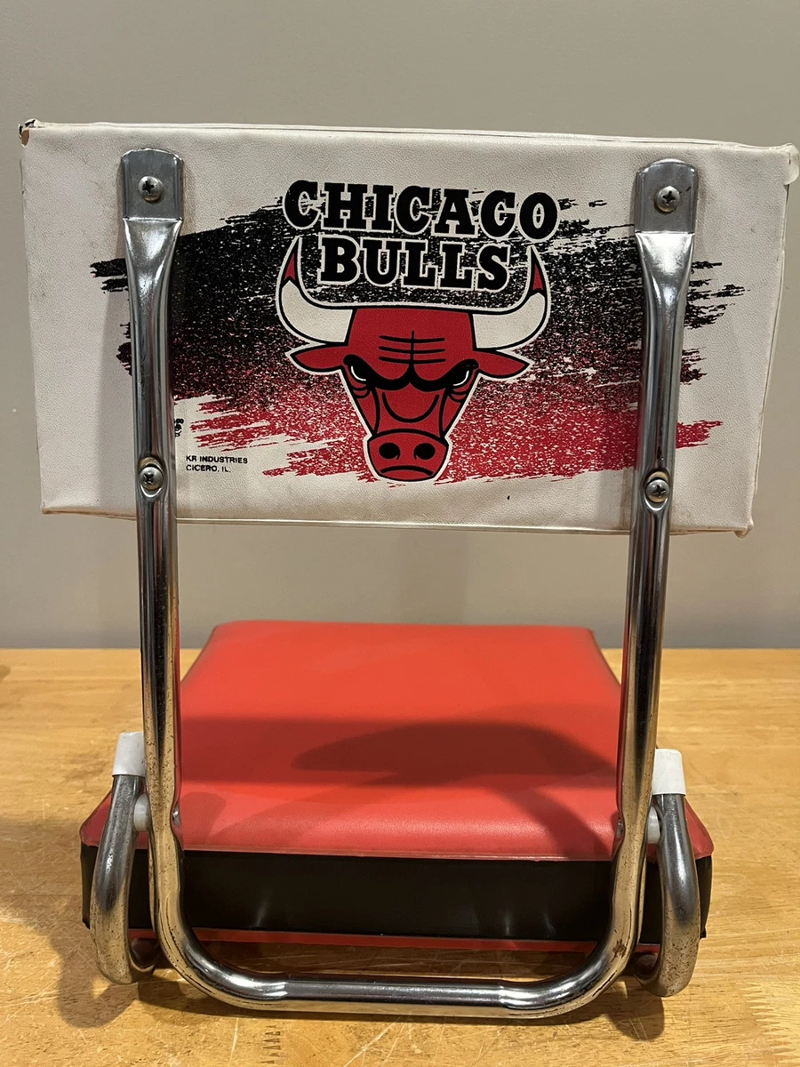 シカゴ　ブルズ　折りたたみチェア PLAYOFFS 30周年 赤 Chicago Bulls Sports Fan Chairs for sale | eBay