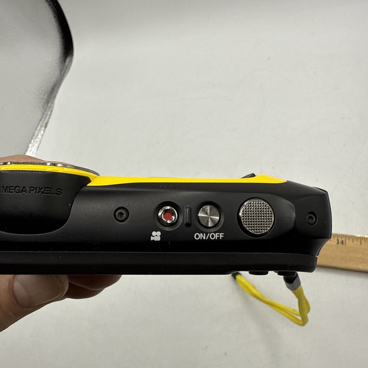 展示品☆FUJIFILM フジフイルム FinePix XP130 イエロー 中古】セール対象品 〔展示品〕 FinePix XP130 FX-XP130Y (1640万画素