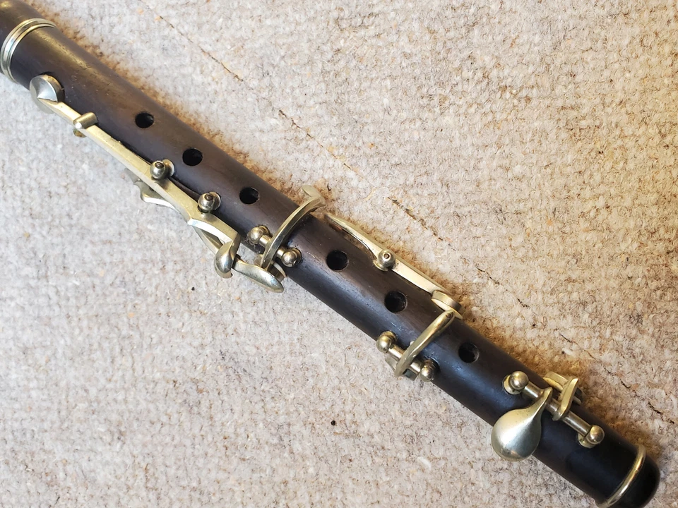 Nice old wooden piccolo flute "Kohlert sons" 7key, 6 holes! - Image 2 of 4