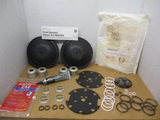 NEW GRACO D05XXX FLUID SECTION REPAIR KIT