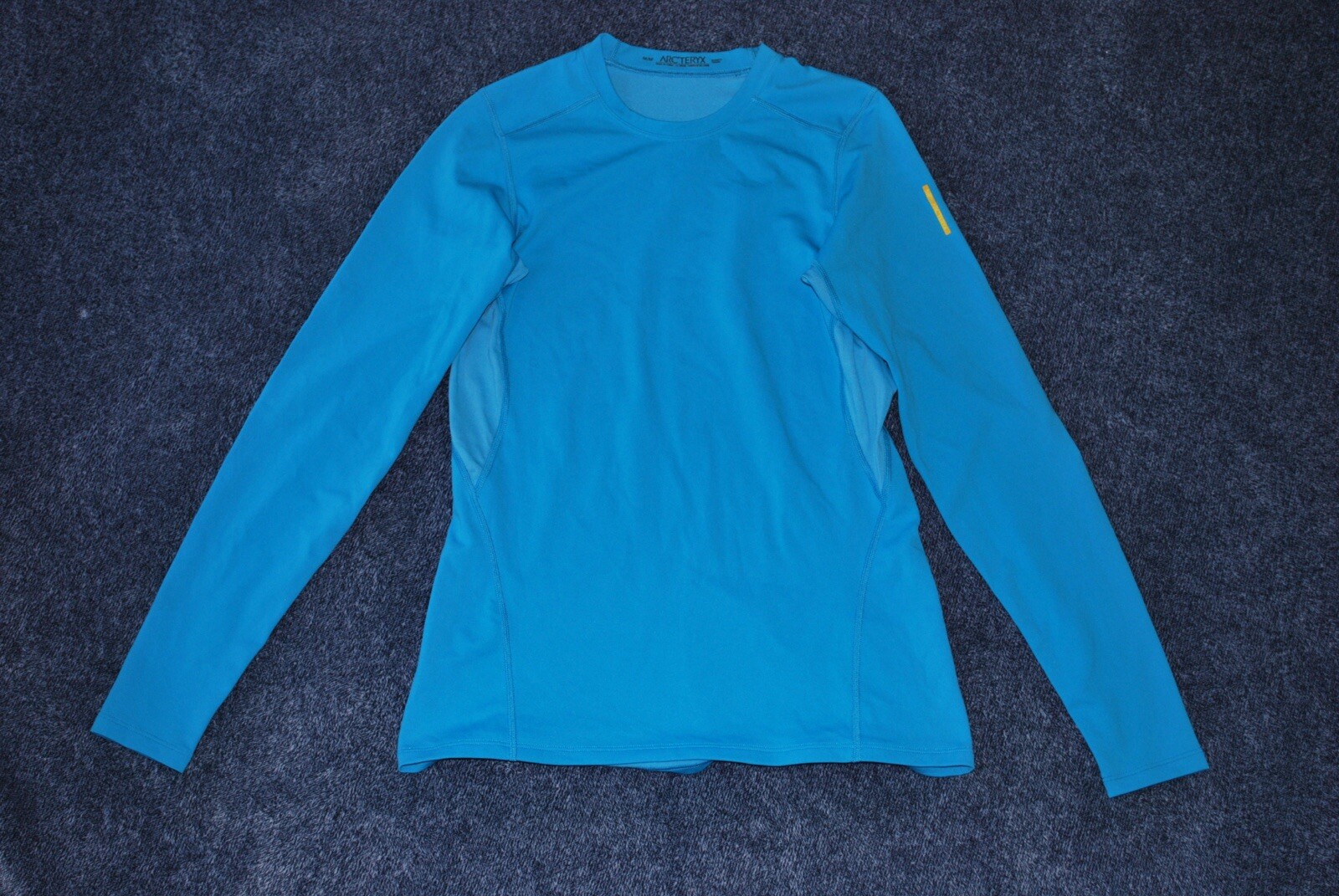 Arc'teryx Women's Base Layer Medium - Lightweight & Warm
