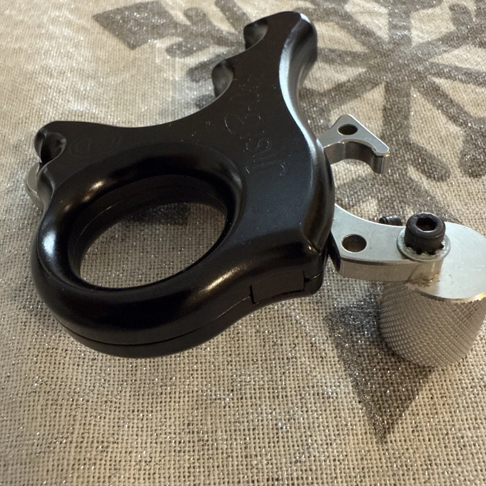 Carter Just B cuz Release - Image 3 of 4