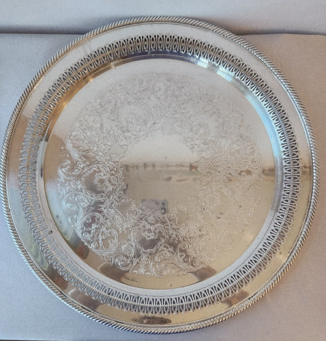 Wm. Rogers & Son Antique US Silver-Plated Platters & Trays for