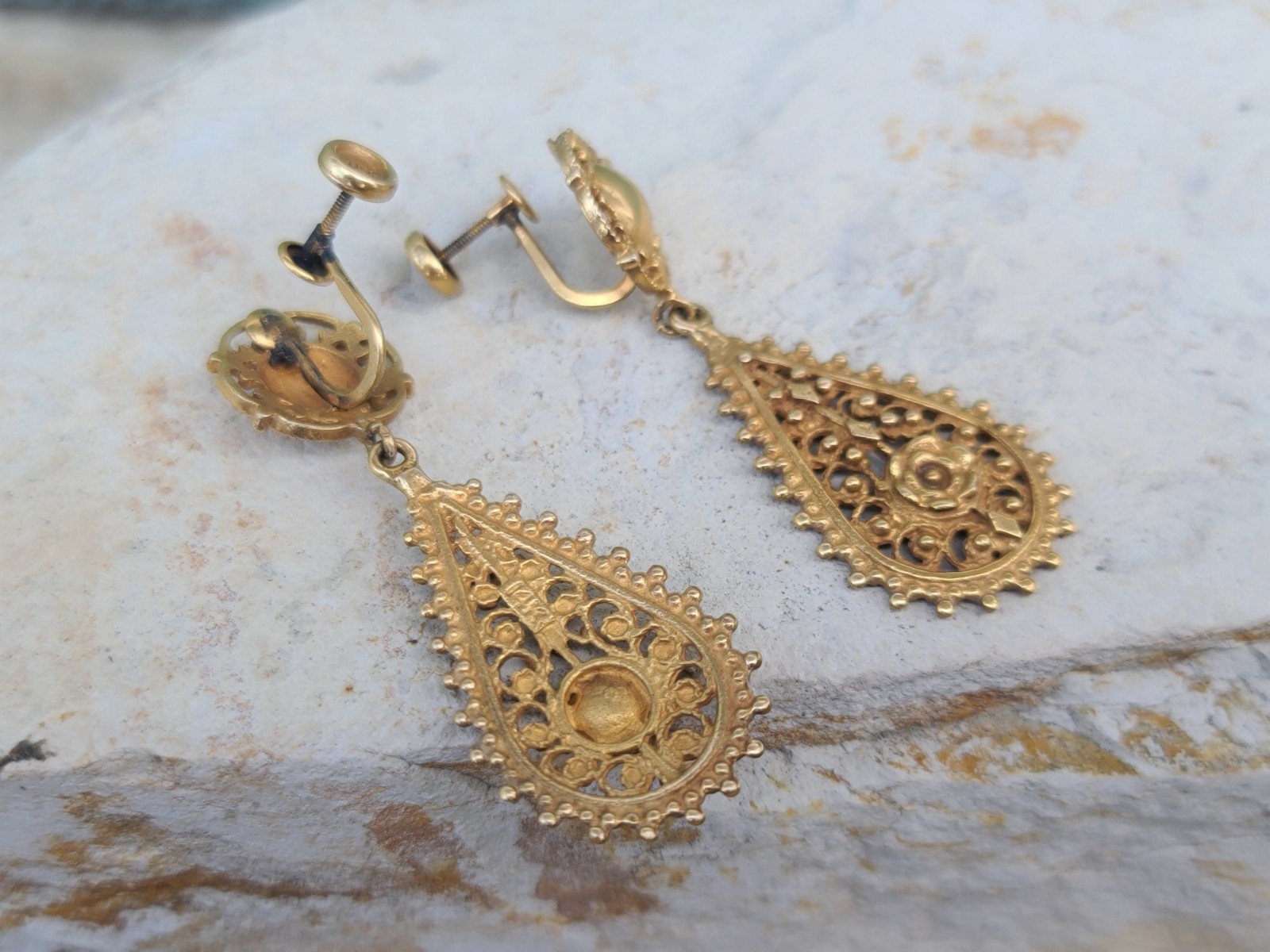 VTG 14k Solid Yellow Gold Stud Dangle Screwback E… - image 6