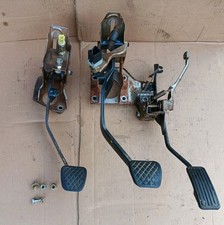 96-00 Civic Manual Transmission Mt Pedal Set Brake Clutch Gas Hardware Ek Eg 96-00 Civic Manual Transmission Mt Pedal Set Brake Clutch Gas Hardware Ek Eg