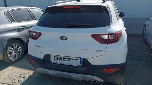 85910H8400 Bandeja Trasera para KIA STONIC (YBCUV) Black Edition 2019 7258575 - Imagen 8 de 9