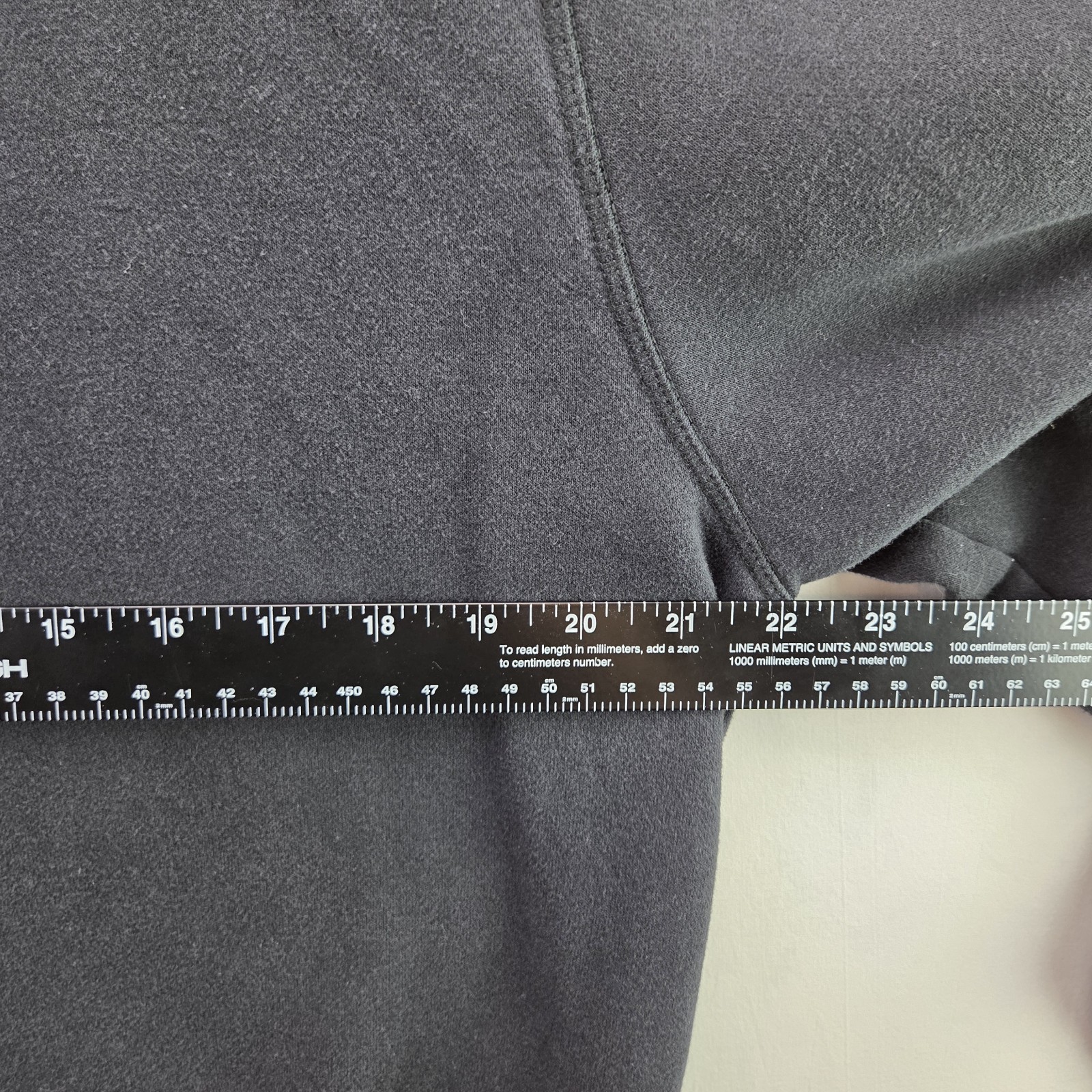 Amazon Essentials Mens Medium Dark Gray Crewneck … - image 6