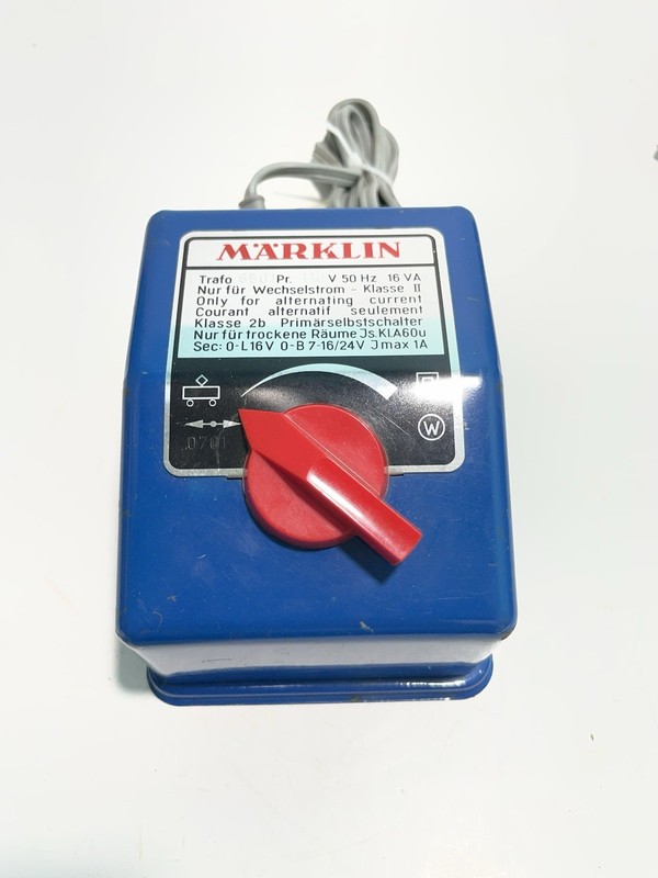 Marklin Trains Ho Scale Model Train Transformer Controller 16VA Power Pack Excel