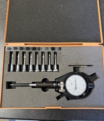   Mitutoyo 526 123 Dial split Bore Gage 0.4'' 0.7'' Set, indicator .0001''