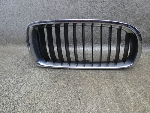 Kühlergrill rechts 7255412 Frontgrill def BMW 3er F31 320ed 3K 15.1845.119