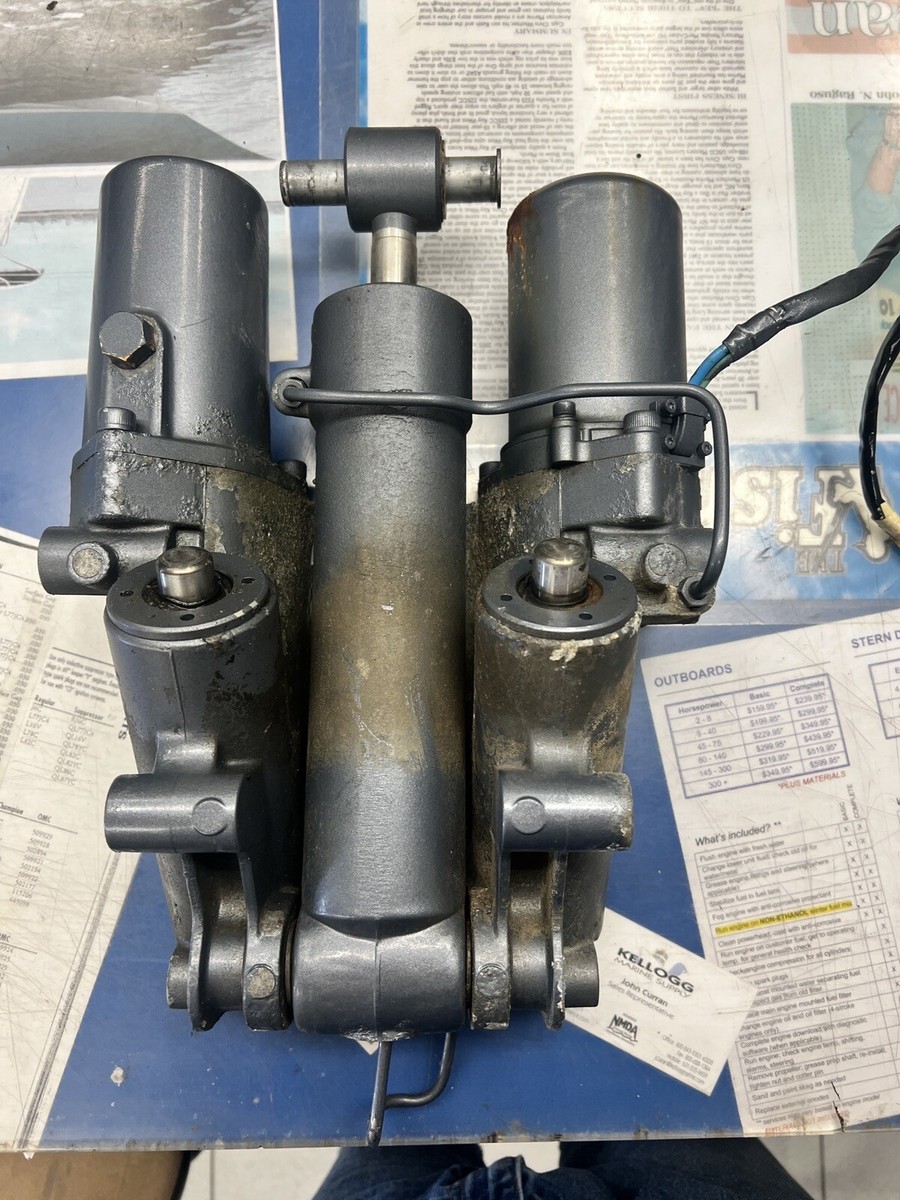 GENUINE OEM YAMAHA TRIM & TILT UNIT 69J-43800-01-4D | eBay