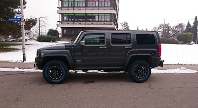 RID R01 9x17 6x139,7 Felgen + Reifen Cooper ST-Maxx 265/70/17 Hummer H3 FJ 