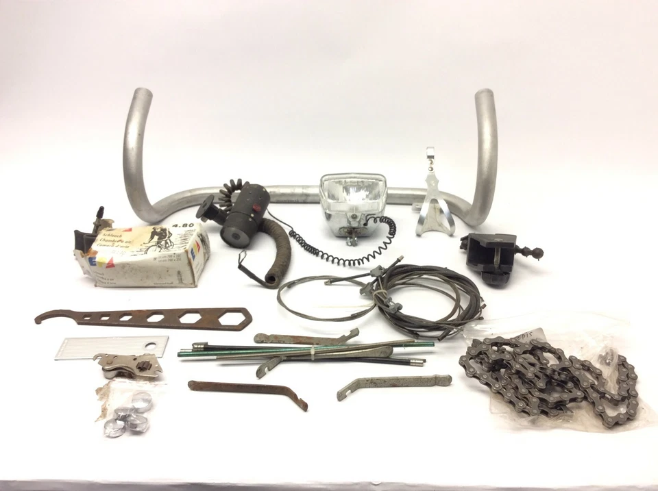 Lote Mixto De Colección Piezas Bicicleta Titec 7075 Manillar Sedis Cadena Faros Foto 2 de 4
