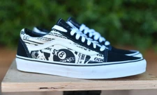 Vans T375   Size: Men 8.5  Classic sneaker  Canvas  Limited 