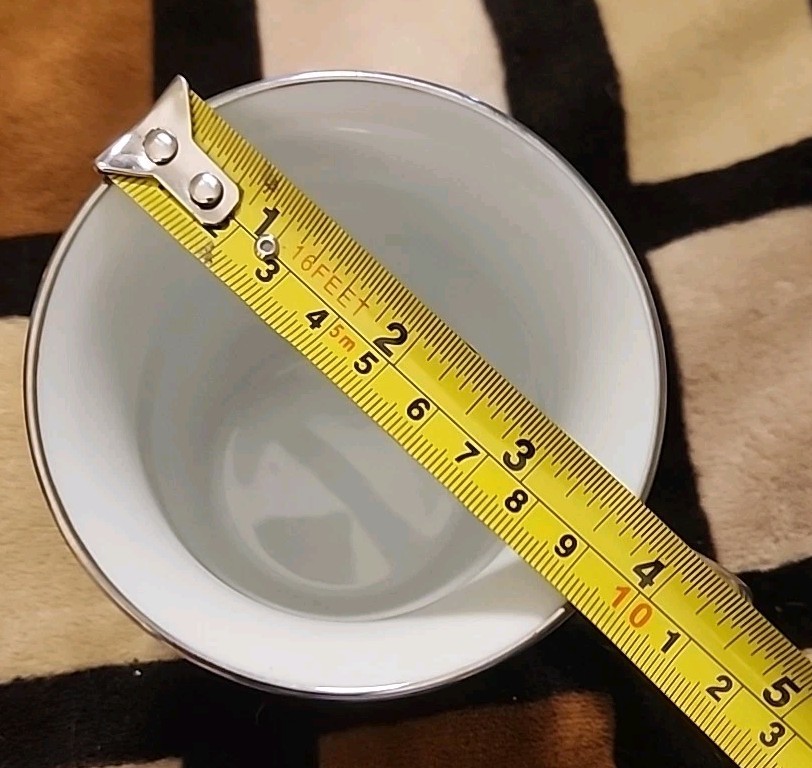  ZRIKE BRANDS BY R SQUARED Disney Characters Ceramic Coffee Mug Silver Trim   K