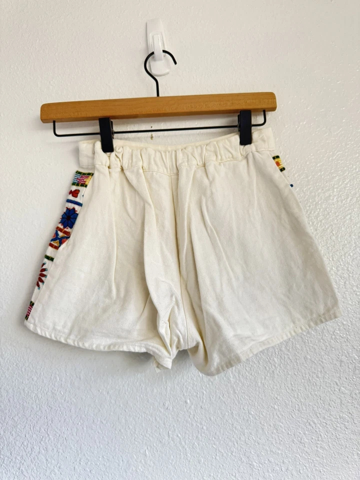 Шорты Zara для девочек повседневная коллекция вышитая льняная смесь размер 13/14 боковая молния - Изображение 2 из 4
