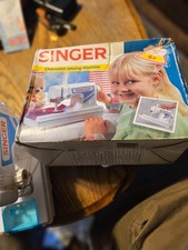 Singer Kids Chainstitch Cordless Sewing Machine Realistic Vintage Toy UNTESTED
