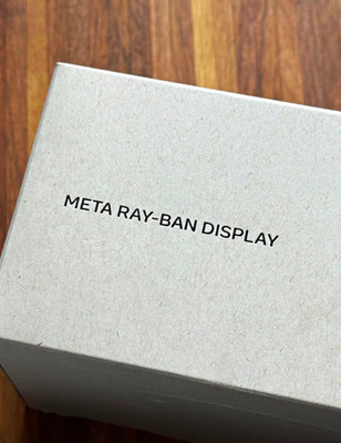 Meta Ray-Ban Display Smart Glasses Shiny Black Large inkl. Neural Band