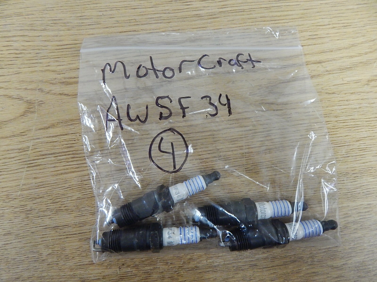 Motorcraft AWSF34 Spark Plugs Lot of 4 FREE SHIPPING