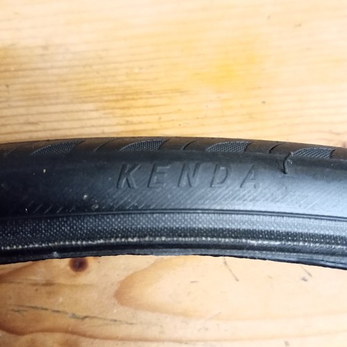 Pair of Kenda Kriterium 700x25c K1018-007 Clincher Black .2 Tyres NEW - Picture 4 of 5