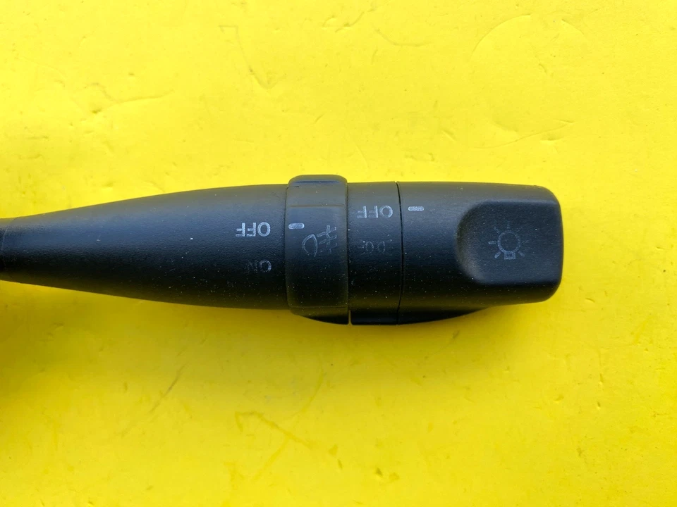 Interruptor de control de señal de giro de faros antiniebla Hyundai Elantra 2007-10 OEM 93410-2H100 Foto 2 de 4