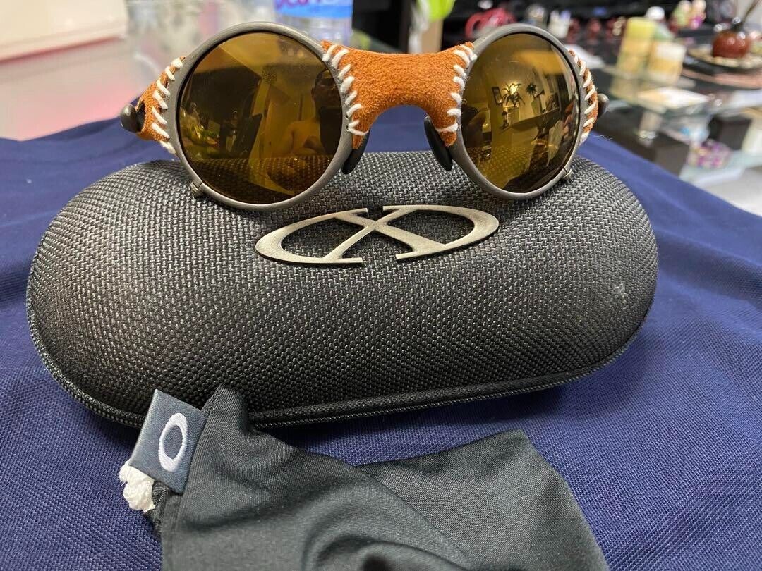 Oakley Mars X-Metal Leather sunglasses Vintage USED 202410M Oakley Mars X-Metal Leather sunglasses Vintage USED 202410M