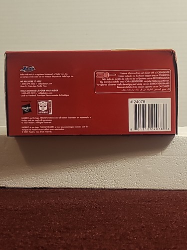 JADA TRANSFORMERS AUTOBOT OPTIMUS PRIME 1/32 DIECAST MODEL RED New! - Picture 8 of 8
