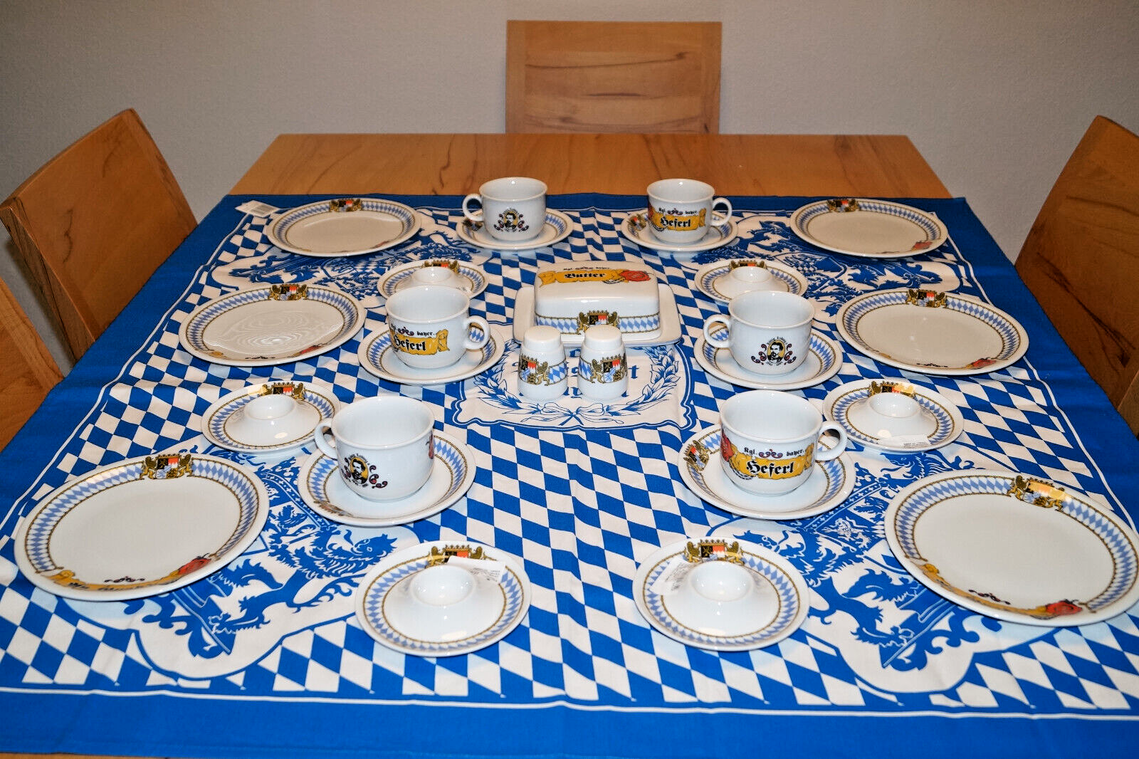 Bild 1 von 6