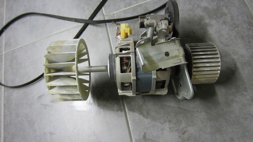 Miele Trockner Motor Antrieb 5023342 SoftWind Plus C Mod. T4263C Gebraucht