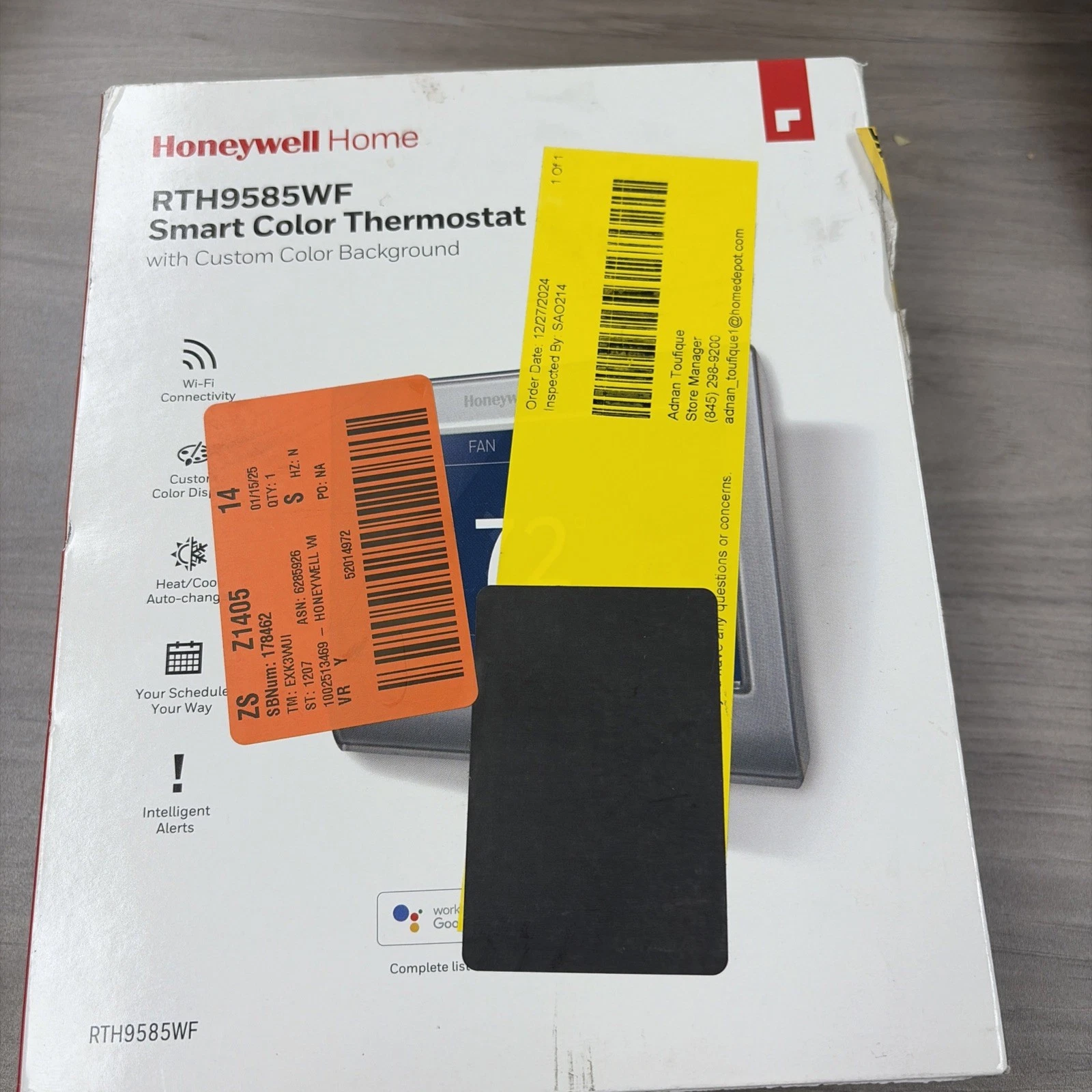 Wi-Fi Smart Color 7-Day Programmable Smart Thermostat RTH9585WF1004