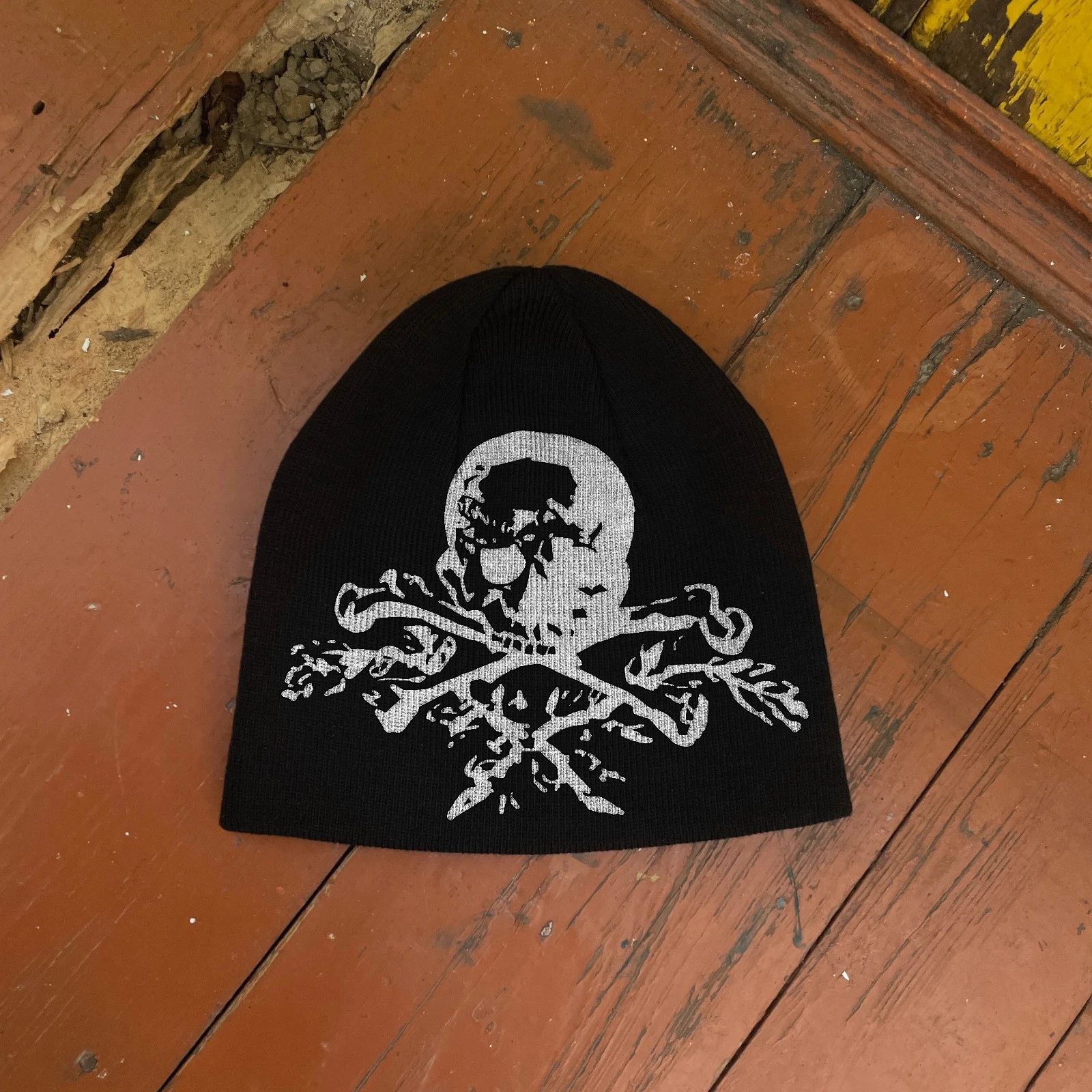 Skull and Crossbones Beanie Hat Pirate Gothic Y2K Dark Streetwear
Opens in a new window or tab