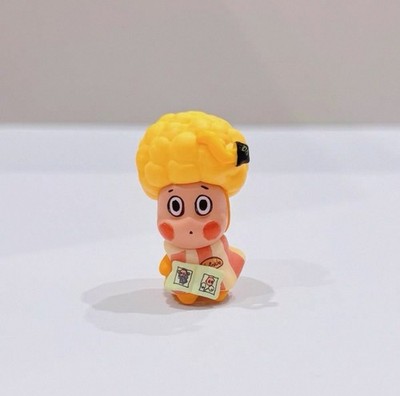 1 X Twinkle Twinkle  Customized Doll Mini Cute Figurine (4-5cm H) Code TT031