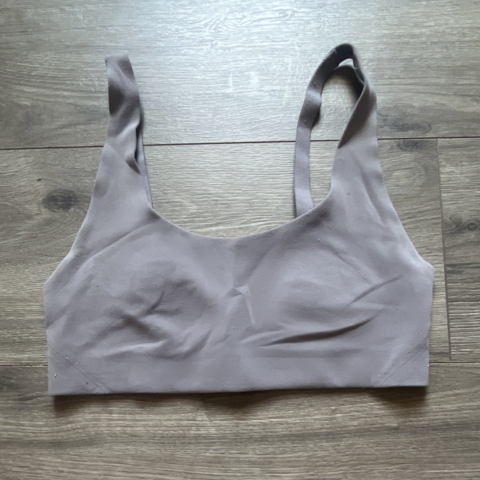 Lululemon Purple Light support Sports Bra Adjustable Straps size 4 A/B