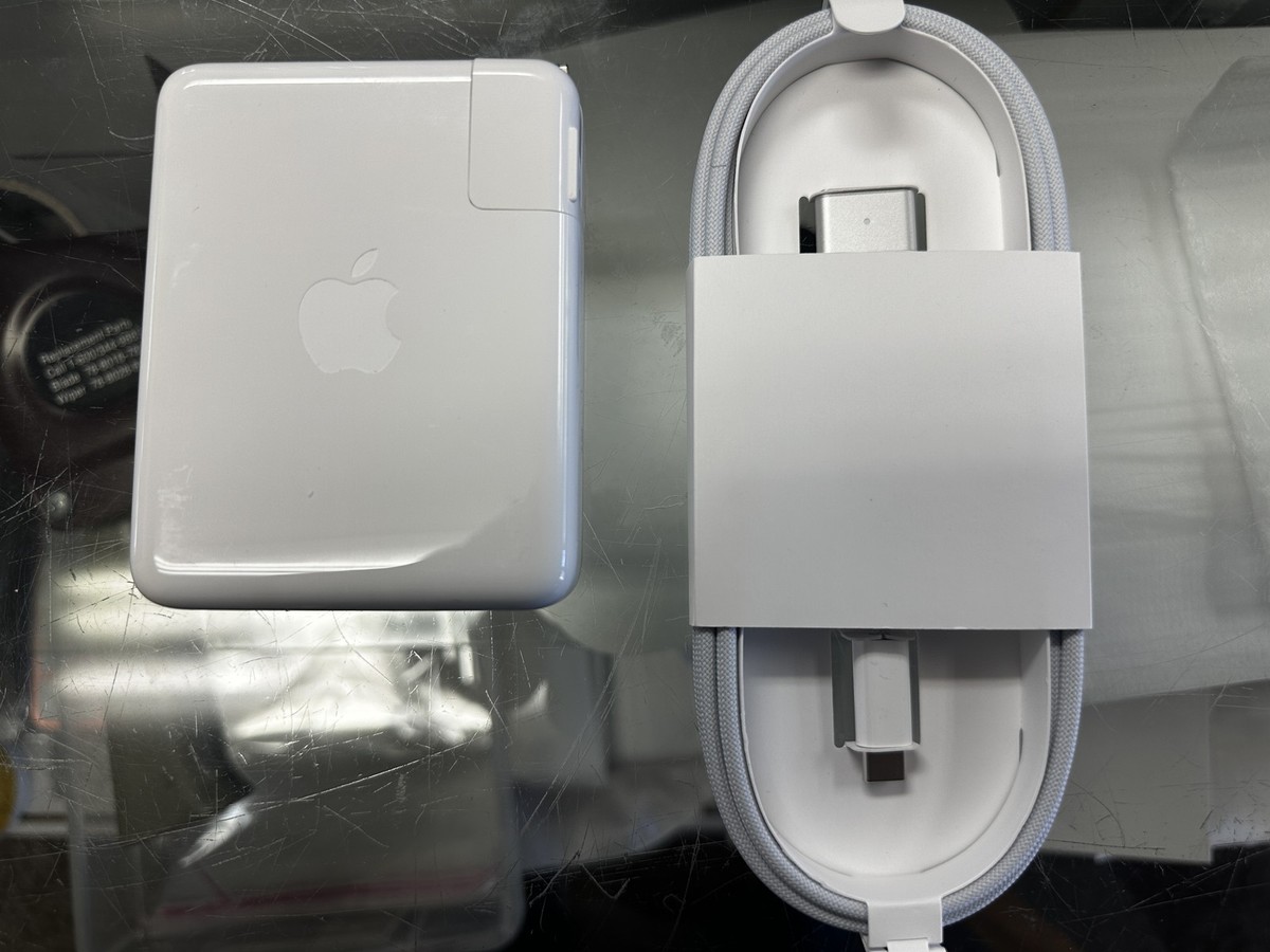 Apple純正 MagSafe 3ケーブル140W充電アダプタ A2452 USB-C - MagSafe