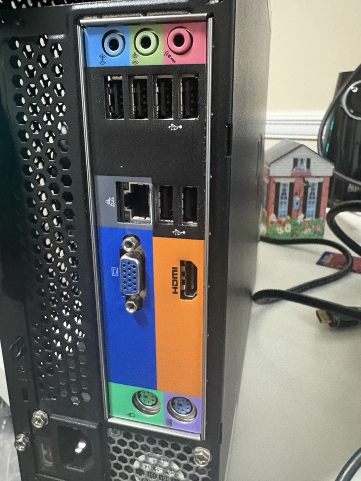 Gateway SX2855-UB10P  Small form factor Desktop PC Computer Intel Celeron G460. - Image 3 of 4