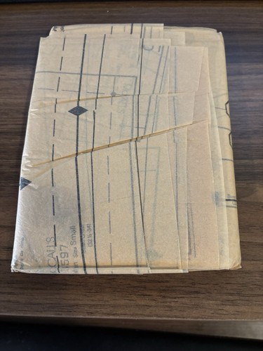 1988 McCall's Sewing Pattern 3597. UNCUT - Picture 3 of 4