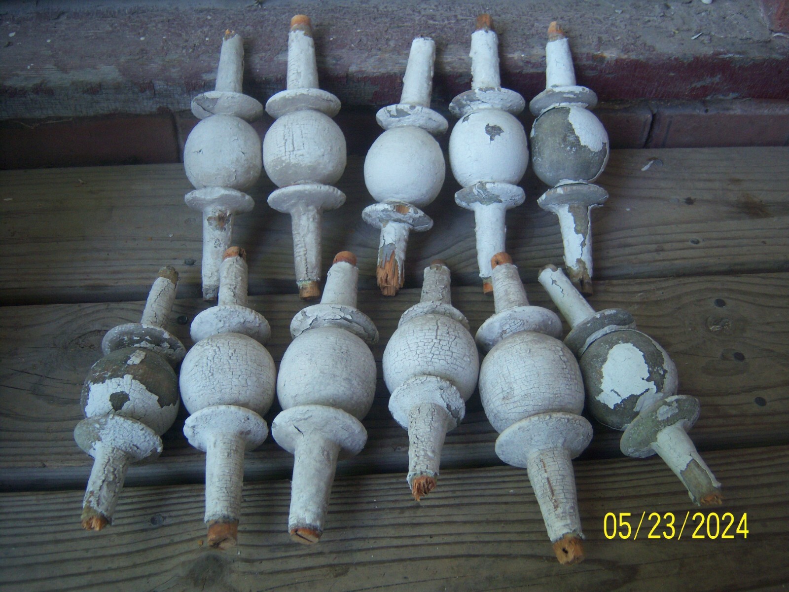 11 Antique Architectural Victorian Salvaged Primitive Round Wood