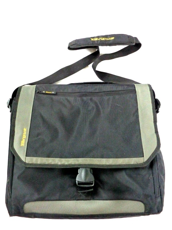 TARGUS Laptop Computer Black Nylon Brief Case w/ handle & Strap TCG200-10