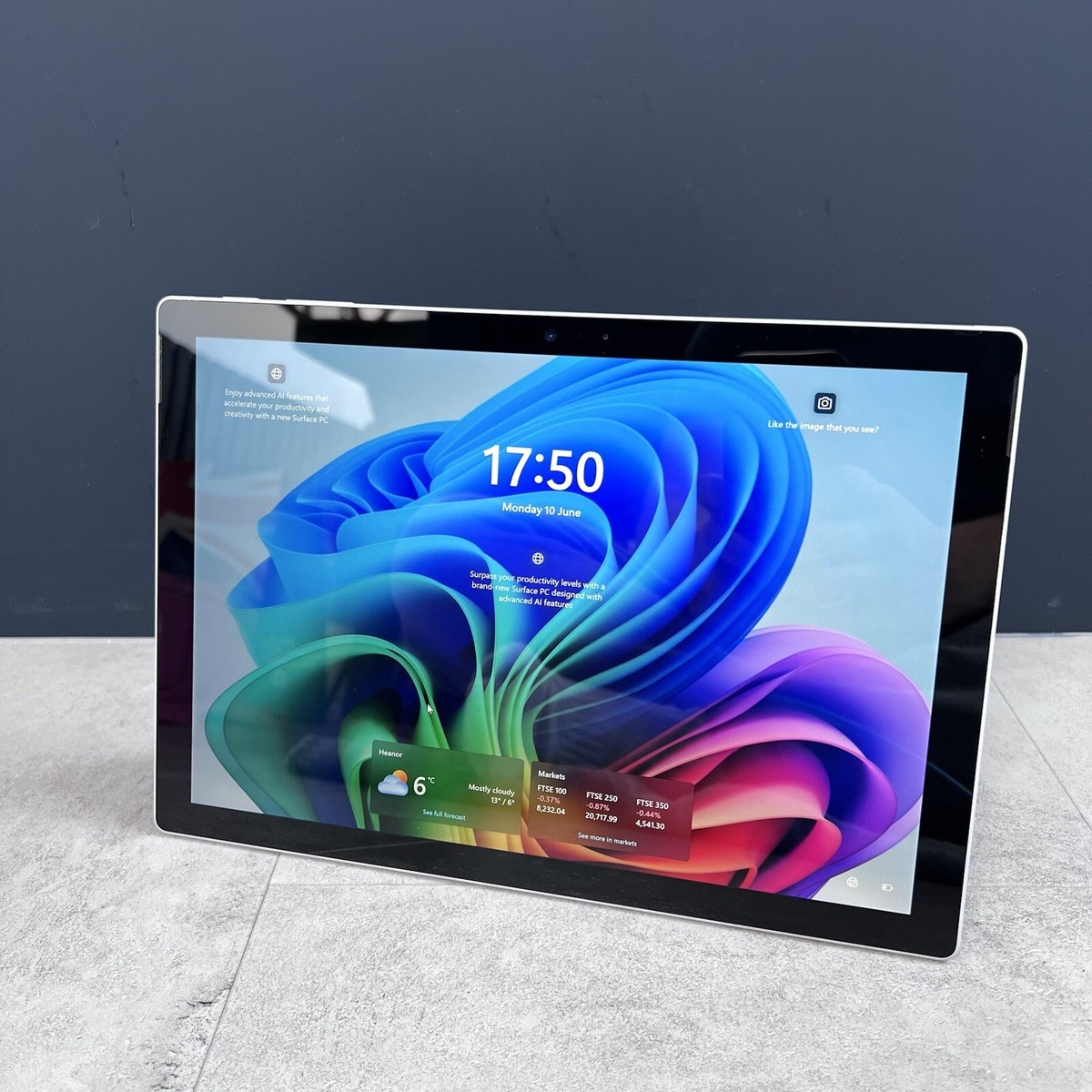 Microsoft Surface Pro 6 シルバー ペン付 【公式通販】