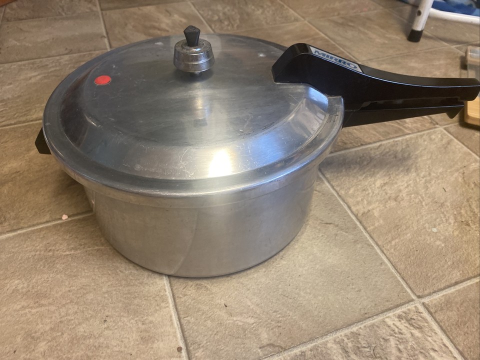 Vintage Mirro Matic 6 Quart Aluminum Pressure Cooker M053611 eBay