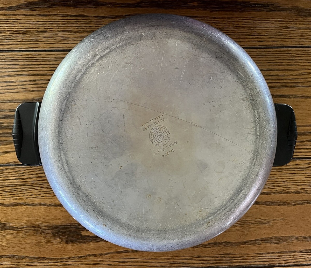 アンティーク　米国製 WEAR-EVER ウェアエバー 鍋 Vintage WEAR-EVER Aluminum Dutch Oven 3 Piece Set # 824, 834