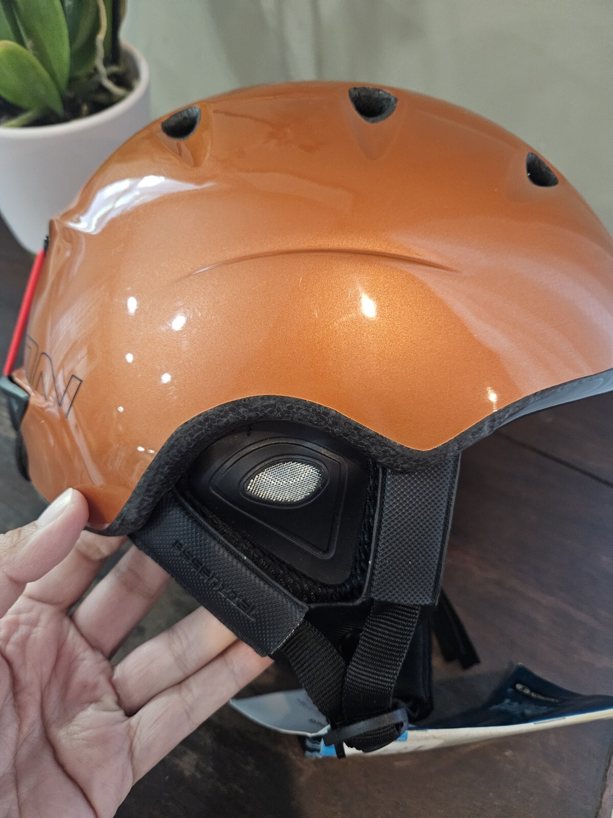 Casco sportivo sci invernale Salomon nuovo con etichette Essential SL 2 Concept arancione taglia MEDIA