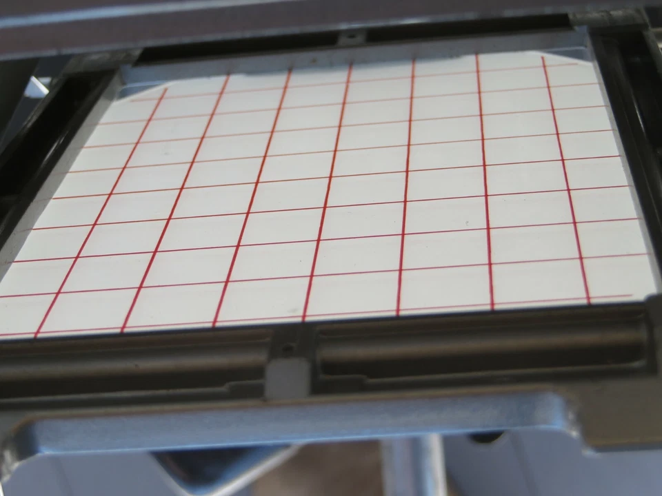 VTG CALUMET 4X5 CAMERA WITH HARD CASE & SCHNEIDER KREUZNACH 1:4.5 150 mm  - Image 4 of 4