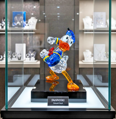 Swarovski ドナルドダック 完品 SENSATIONAL 2015 NIB SWAROVSKI DISNEY MULTICOLORED CRYSTAL DONALD