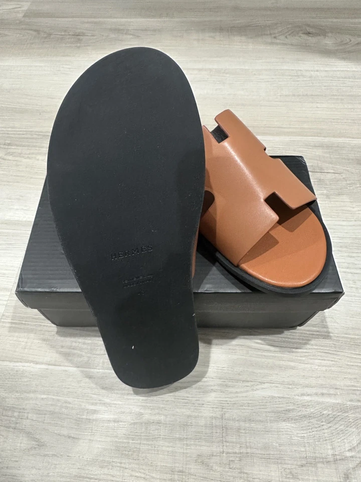 Hermes Izmir 凉鞋 男式 EU 43 US 10 棕色/黑色 — 第 2/4 张图片